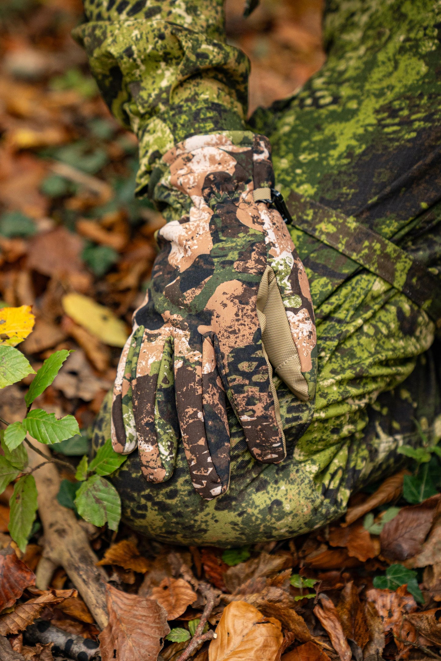 MIL-TEC SOFTSHELL GLOVES THINSULATE™